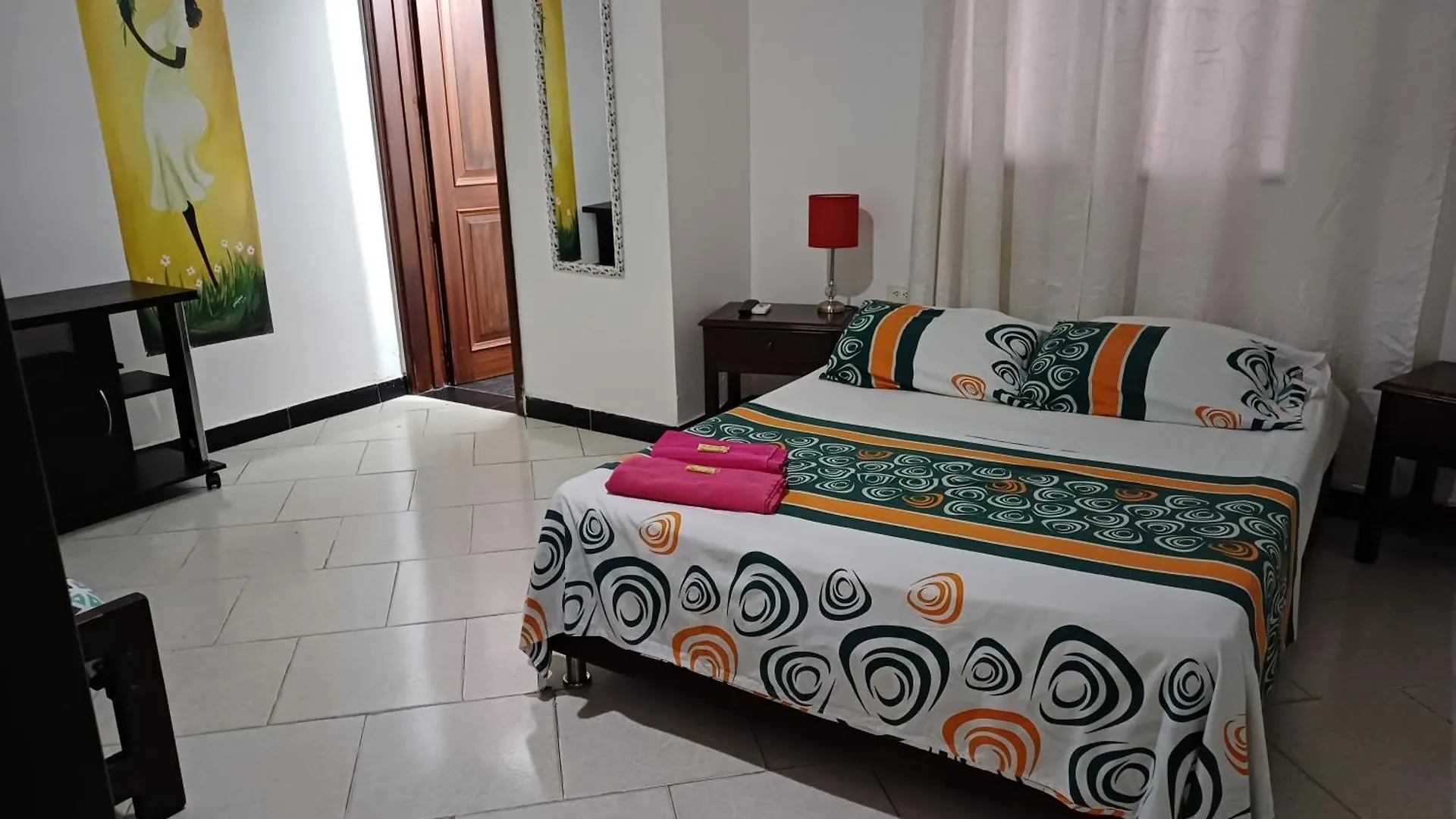 Casablanca Hostel Cali B&B